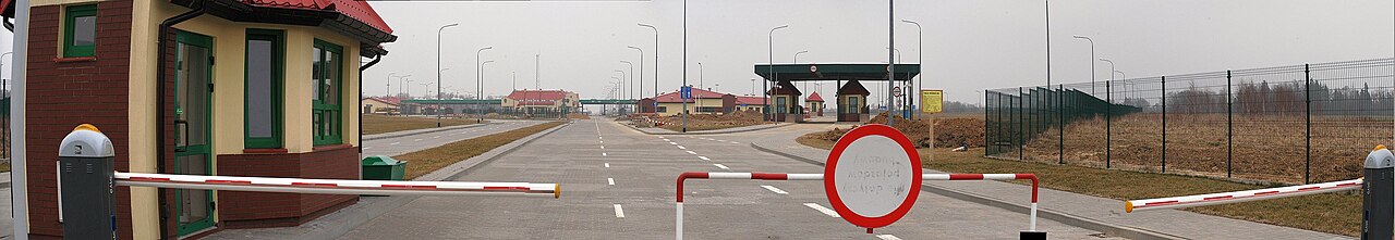 Przejście graniczne Grzechotki–Mamonowo II, kwiecień 2009 roku. Zdjęcie archiwalne; nie przedstawia prac konserwacyjnych zapowiedzianych na październik 2026.