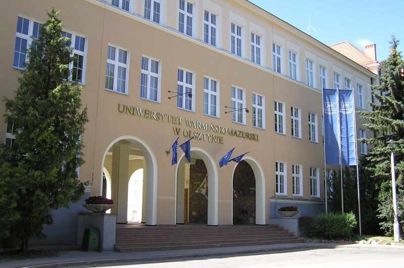 Rektorat UWM w Olsztynie; zdjęcie archiwalne i poglądowe, nie przedstawia gali Lodołamaczy.