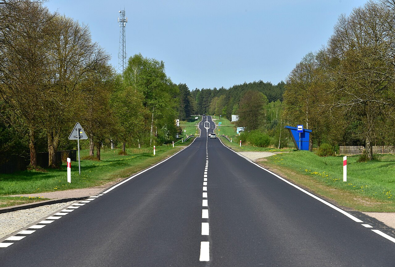 Droga krajowa nr 65 w Sofipolu w 2018 r. — zdjęcie archiwalne innego odcinka DK65, nie Nowej Wsi Ełckiej.